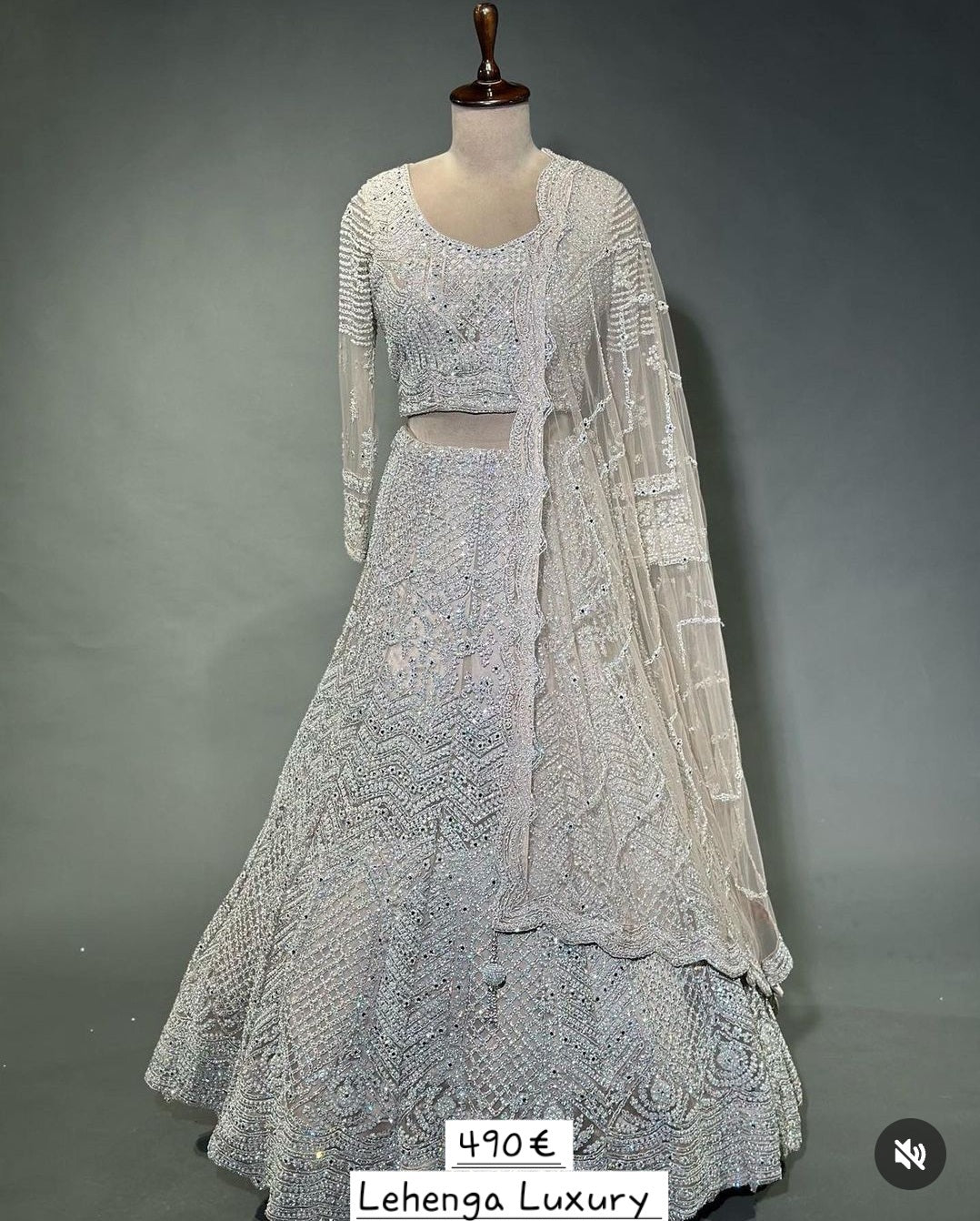 Lehenga Blanc Heeramandi Luxury Mariage