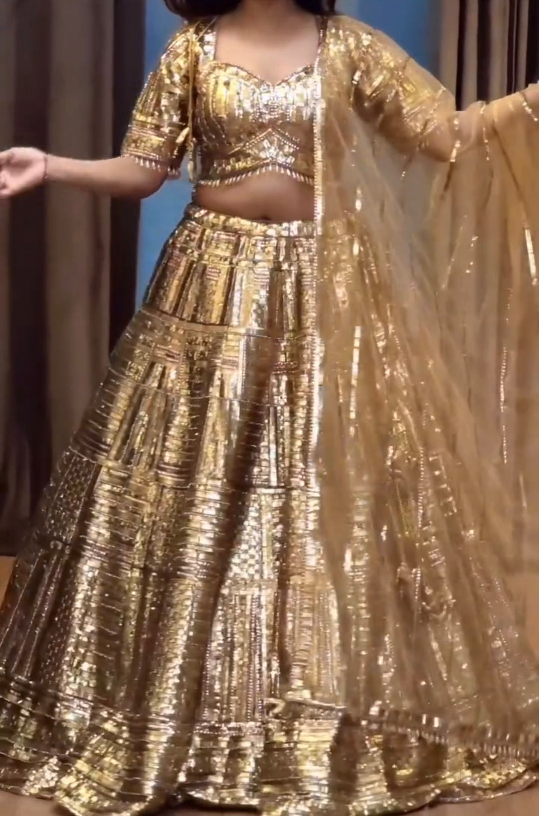 Lehenga Gold Luxury