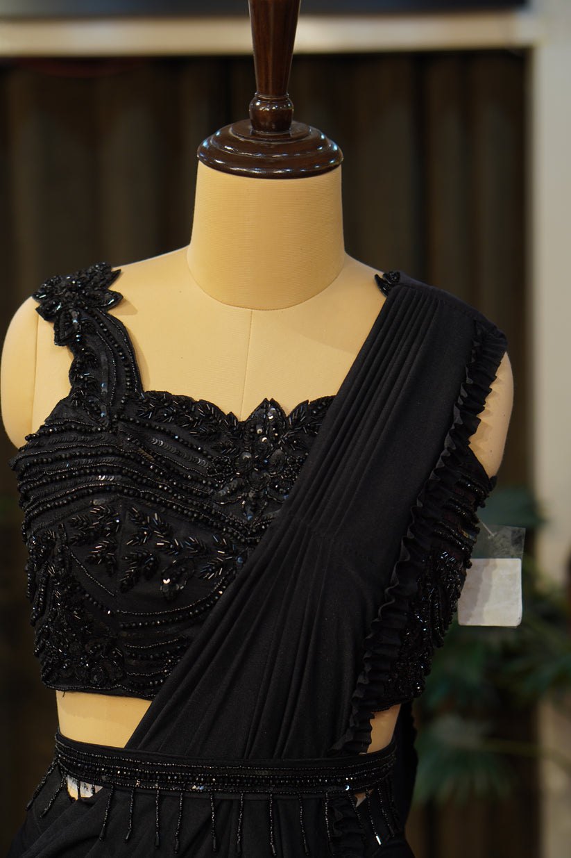 Saree Noir Luxury Prêt à Porter