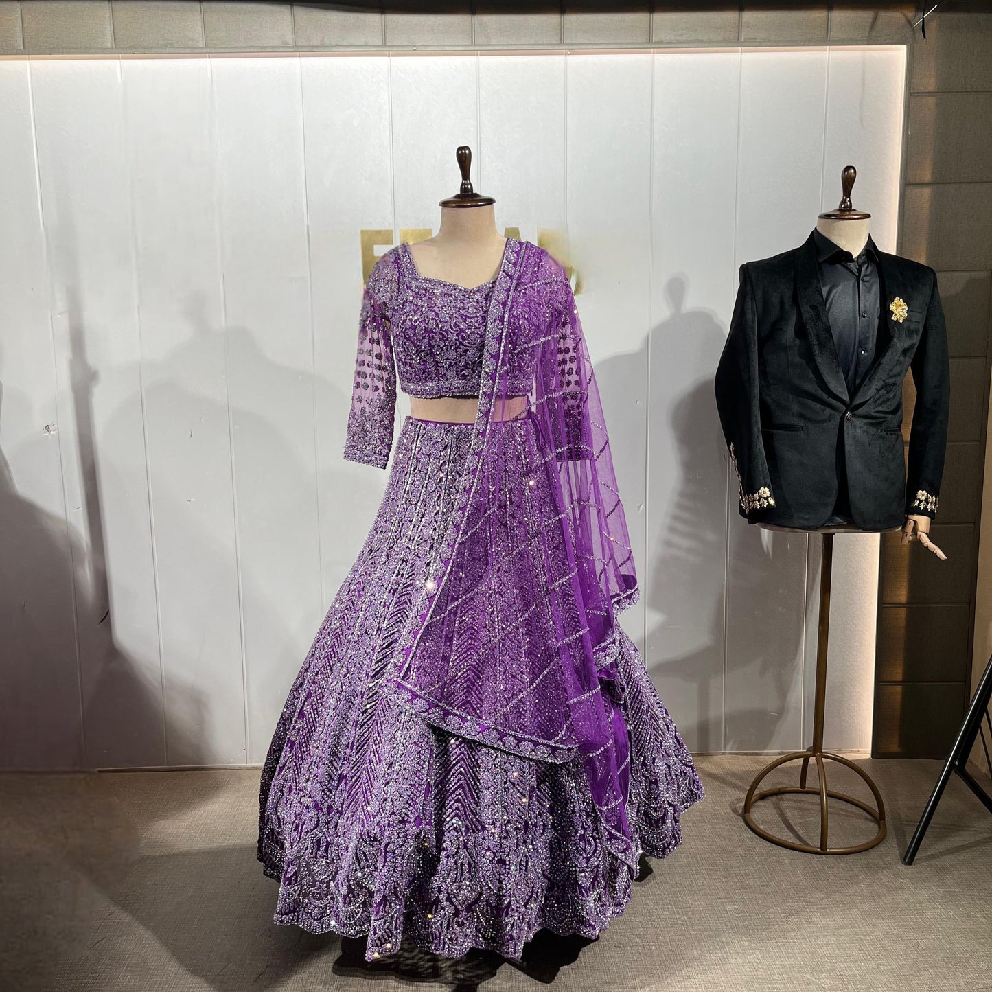 Lehenga Violet Luxury Stones
