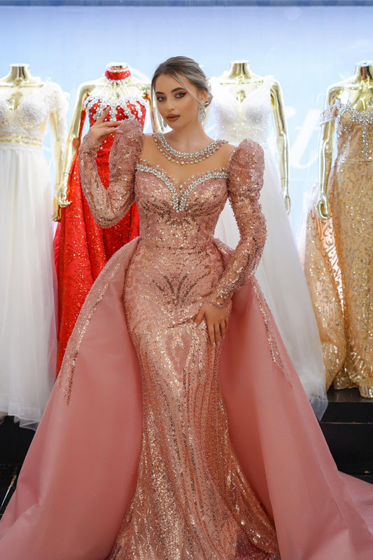 Robe de Mariée Sirène Luxury Rose avec Strass et Paillettes, Col Bijou, Manches Longues avec Traîne
