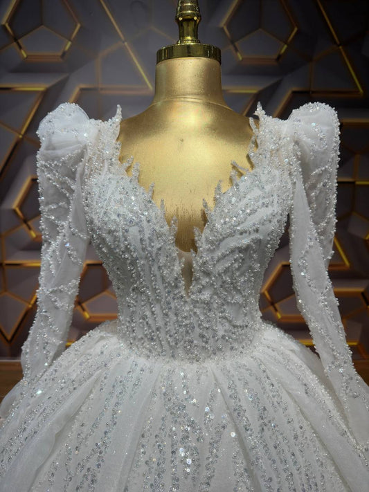 Magnifique Robe de Mariée Princesse Luxury, Pailleté, Manches Longues, Col V avec Traîne