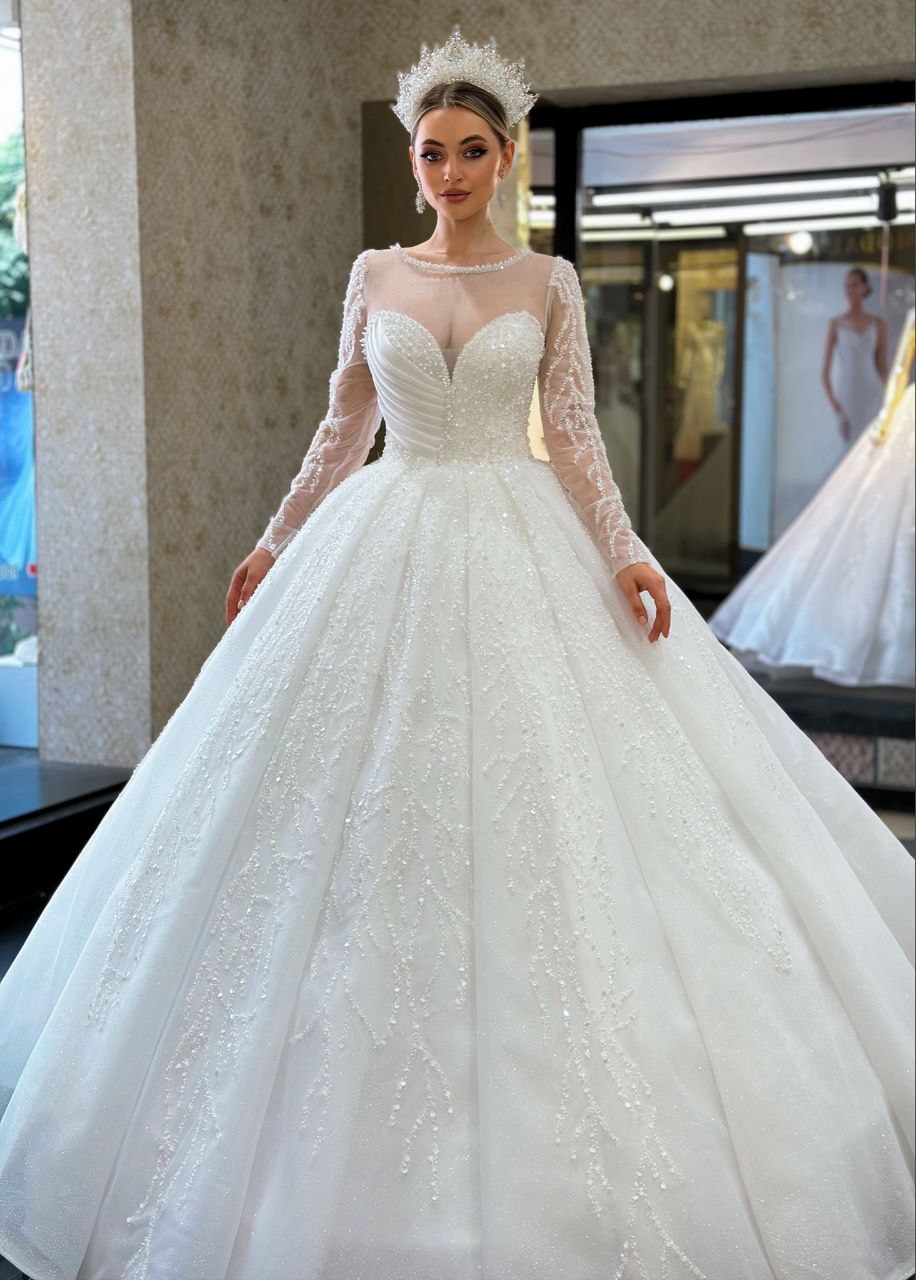 Robe de Mariée Princesse Luxury, Col Cœur, Paillettes, Manches Longues