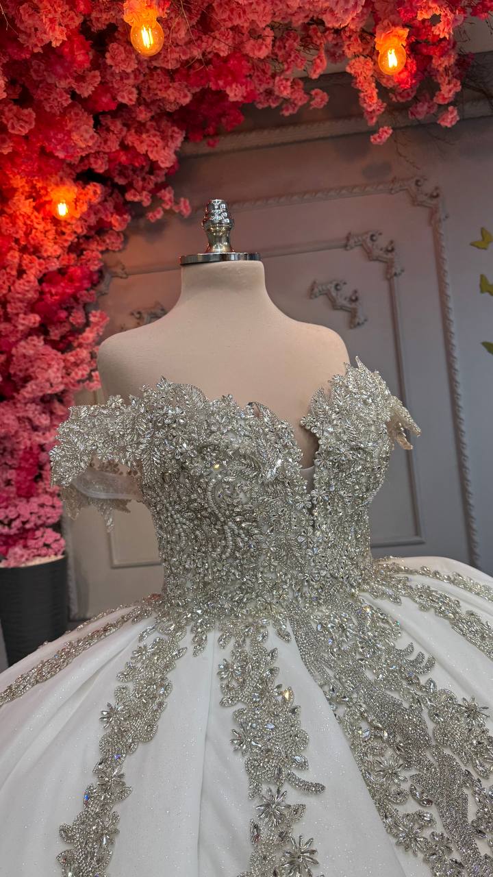 Robe de Mariée Princesse Luxury, Strass Pailletées...