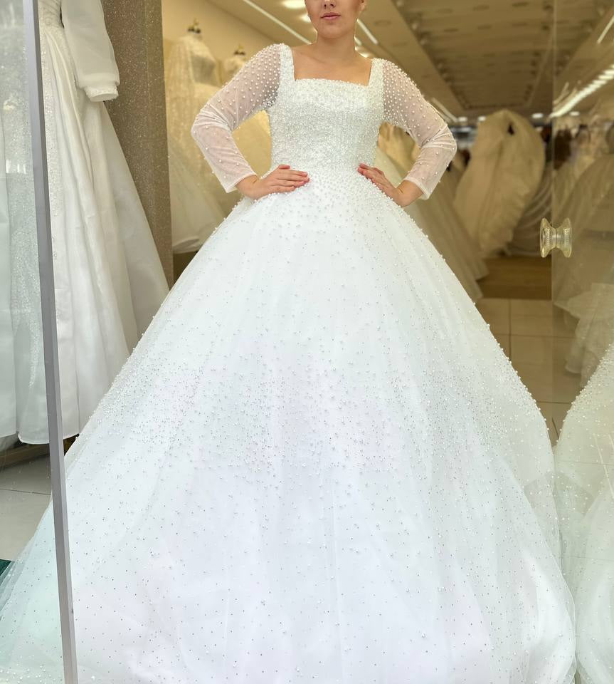 Robe de Mariée Princesse Luxury, Dentelle, Manches Longues, Col Carré