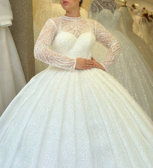 Robe de Mariée Princesse Luxury, Dentelle, Manches Longues, Col Cœur