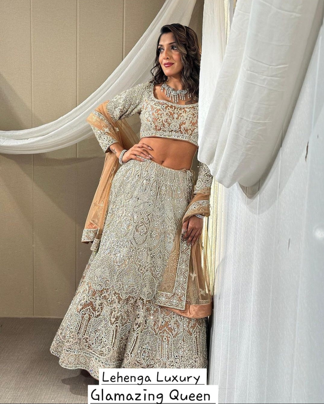 Lehenga Doré Luxury
