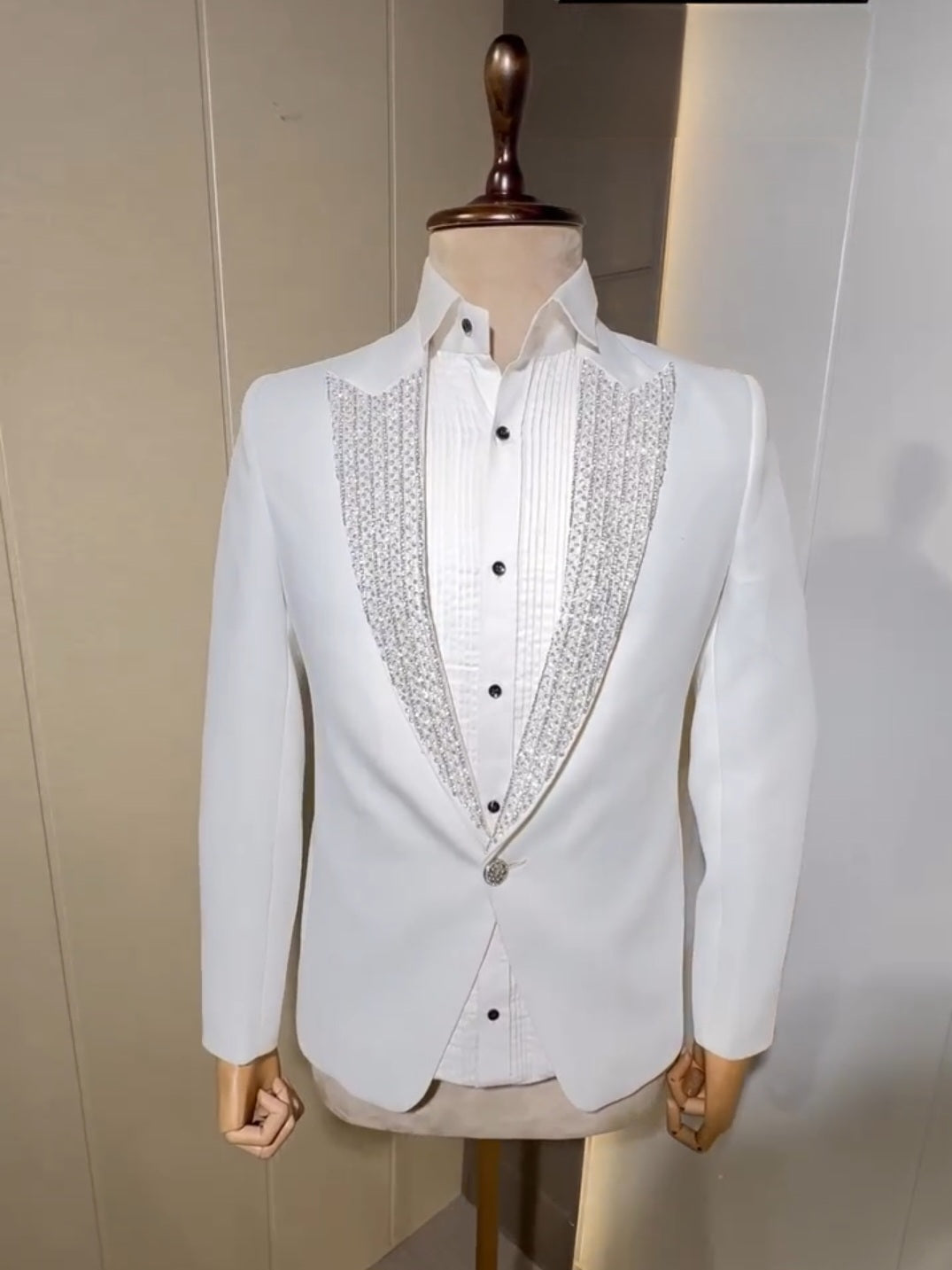 Costume Blanc Mariage avec Strass