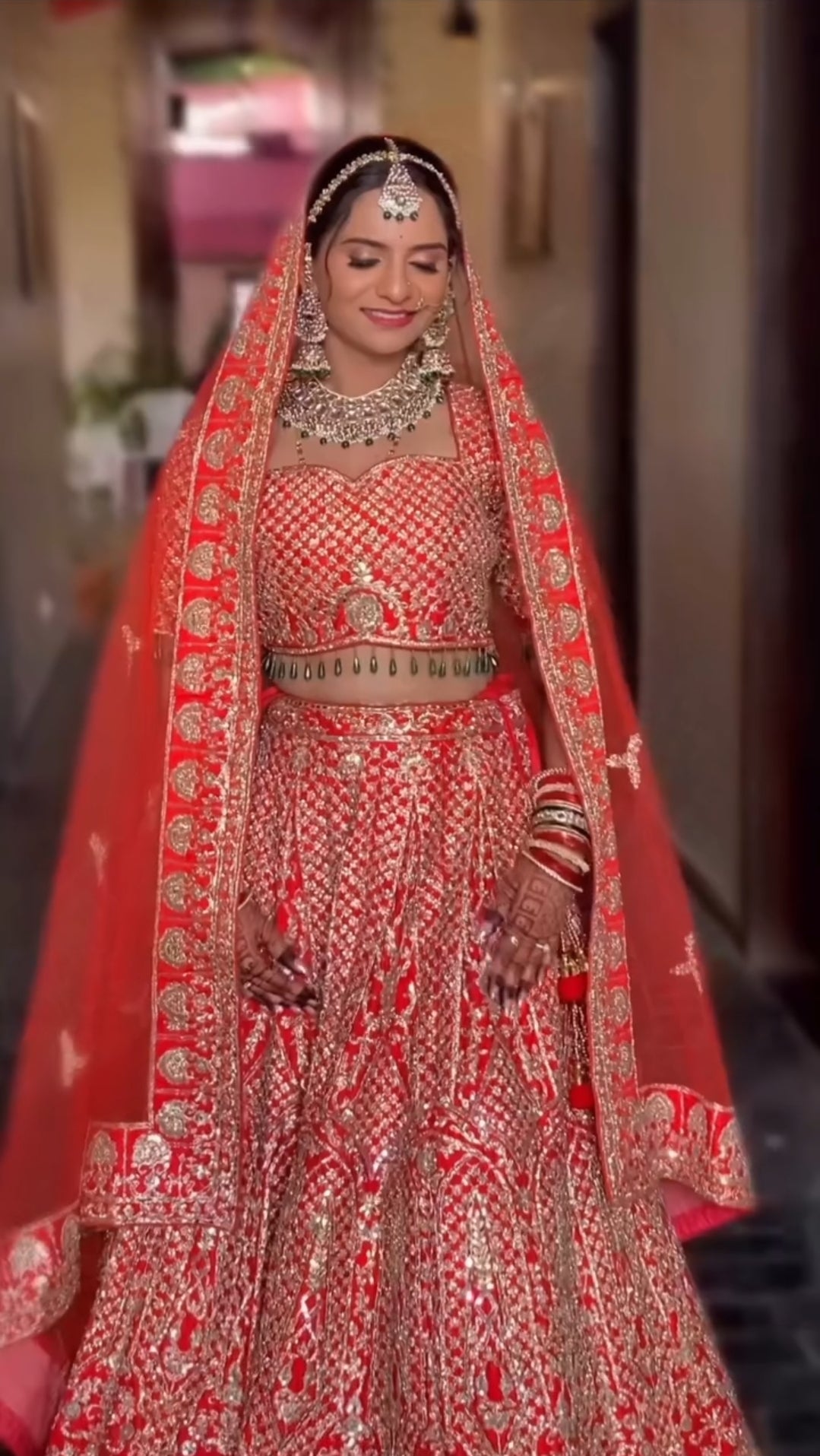 Lehenga Rouge Luxury Mariage