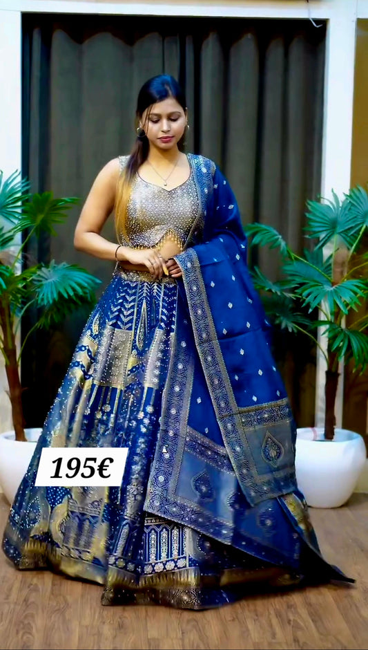 Lehenga Bleu