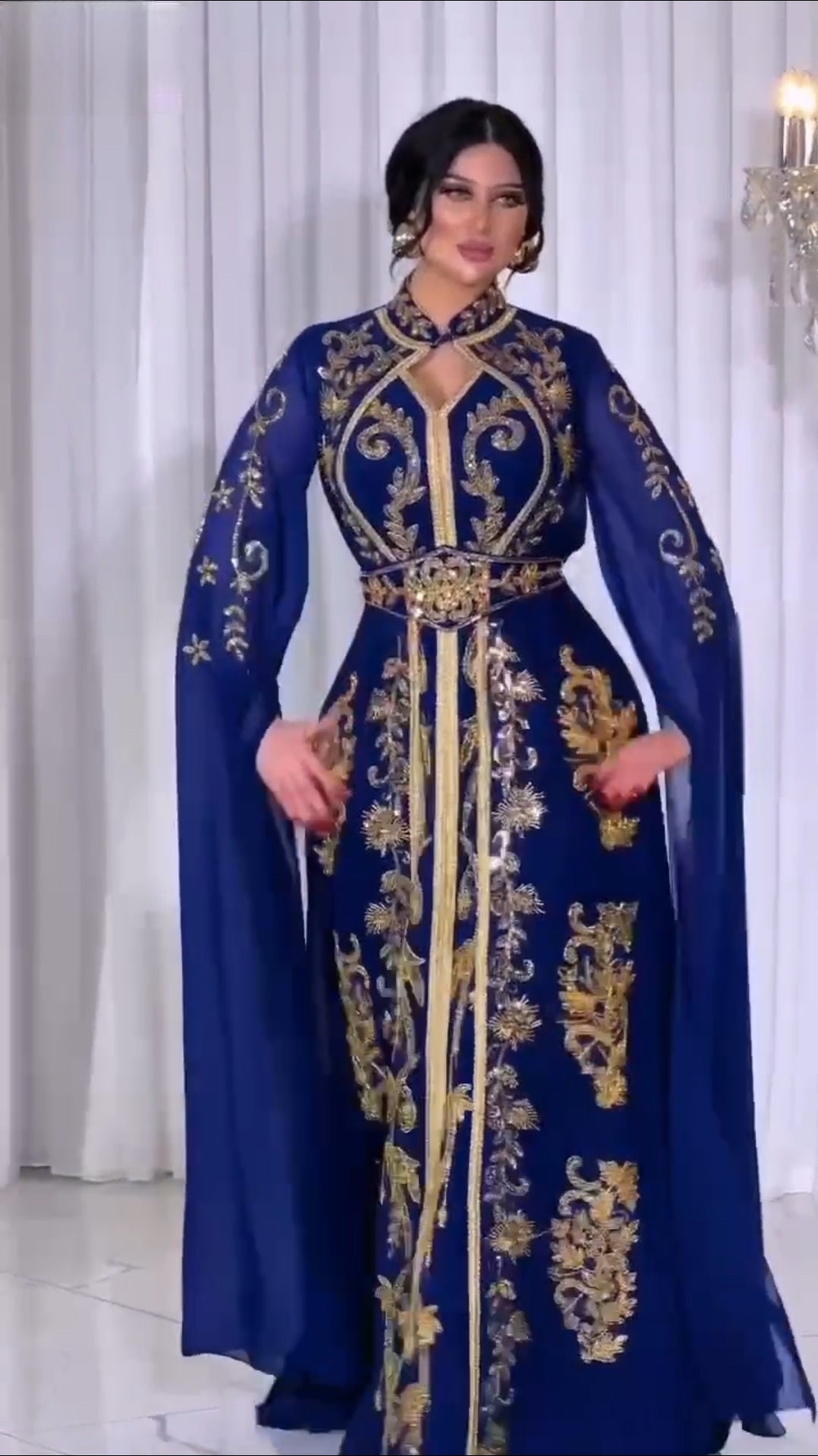 Caftan Bleu et Doré Luxury