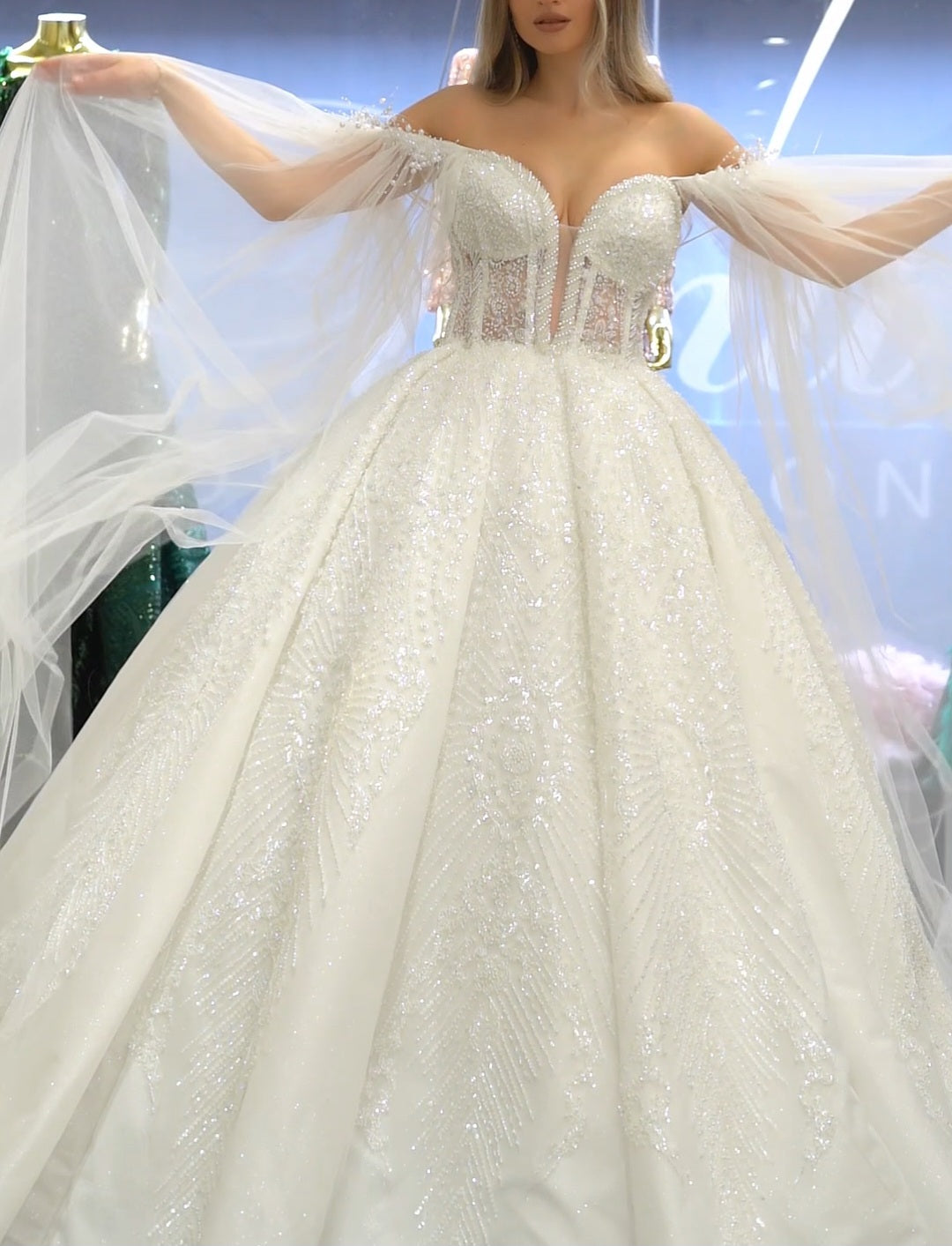 Robe de Mariée Princesse Luxury, Manches Voile