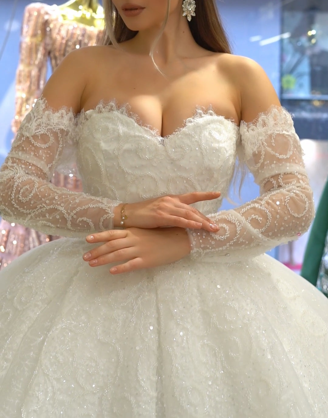 Robe de Mariée Princesse Luxury, Dentelle, Manches Longues