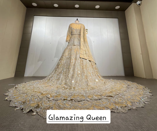 Lehenga Doré Pakistanaise Luxury Wedding