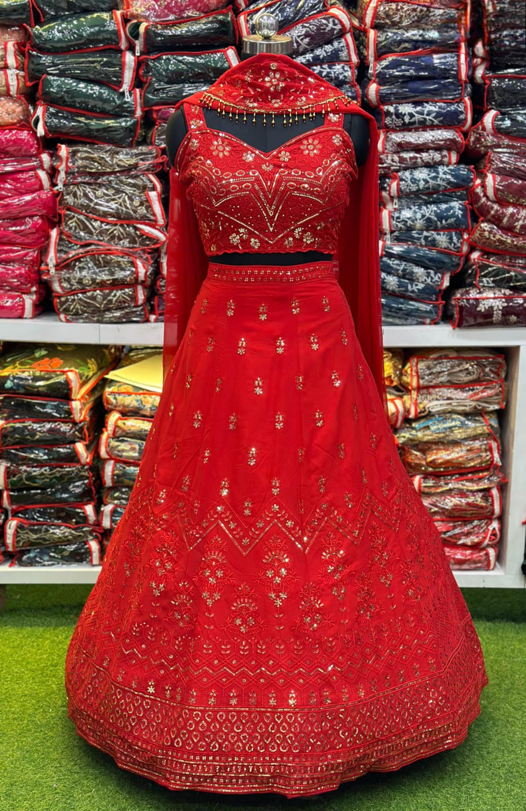 Lehenga Rouge Bollywood