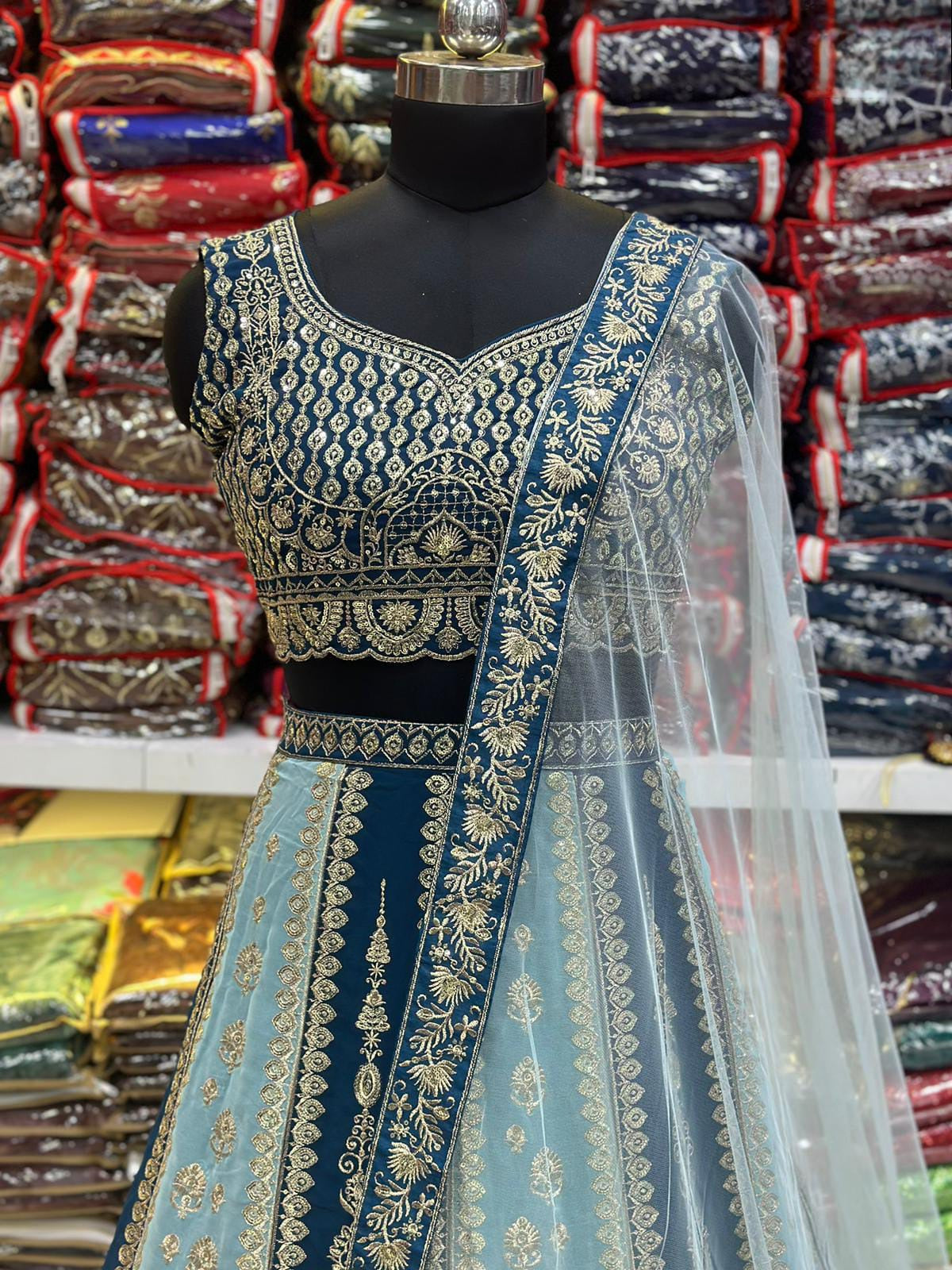 Lehenga Bleu Bollywood